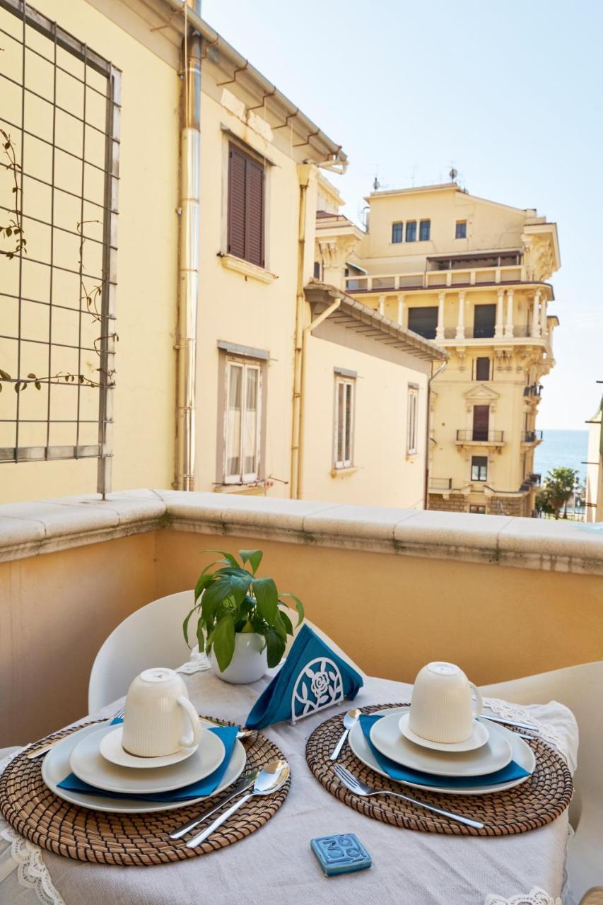 Bed and Breakfast 360 Hospitality Salerno Exterior foto